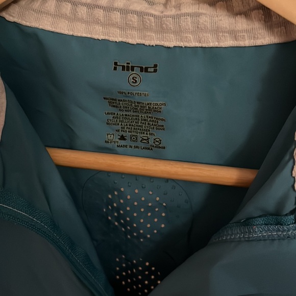 Women’s hind full zip running jacket size S - Picture 2 of 4